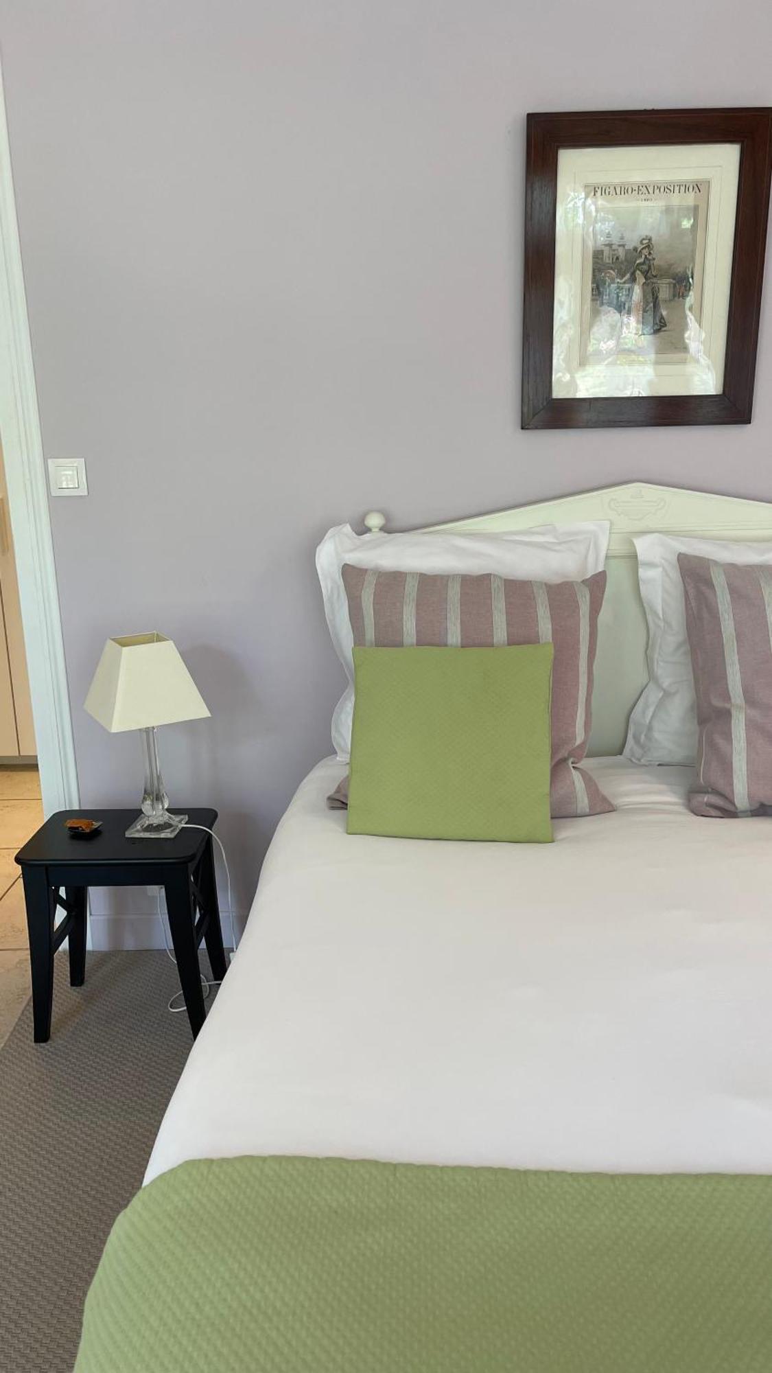 Chambres D'Hotes Du Bas Manoir Bretteville-sur-Odon Esterno foto